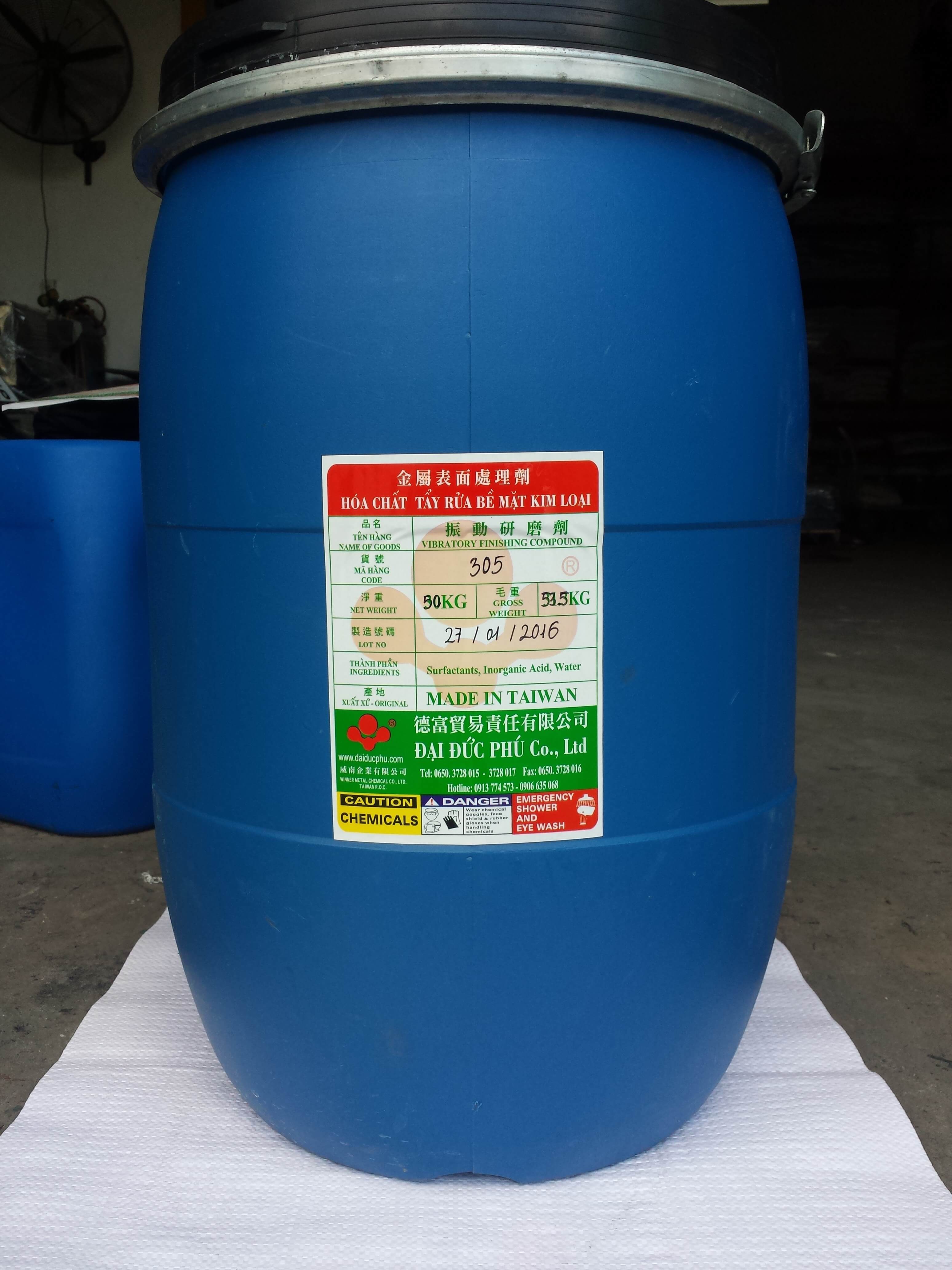 Cleaning Compound 305